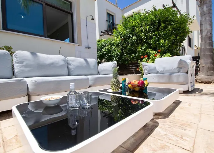 Mylos 7 Semesterbostad *