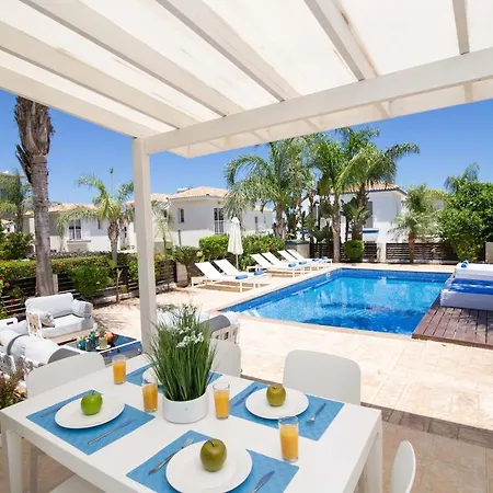 Mylos 7 פרוטאראס