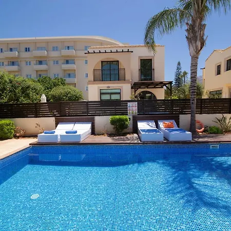 Mylos 7 Holiday home *