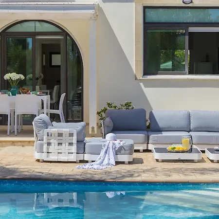 בית נופש Mylos 7