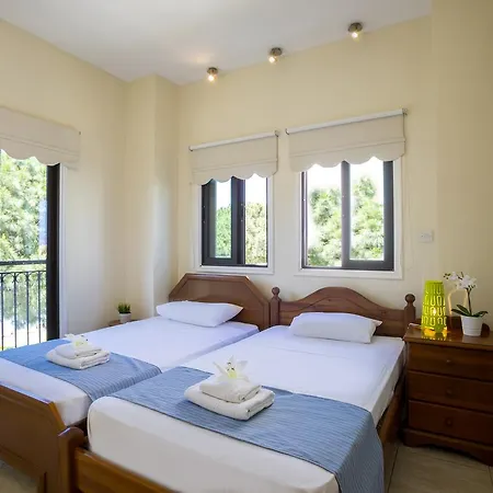 בית נופש Mylos 7 פרוטאראס