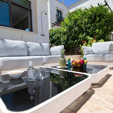 Mylos 7 Hébergement de vacances *