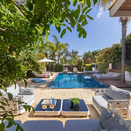 Vakantiehuis Mylos 7 *