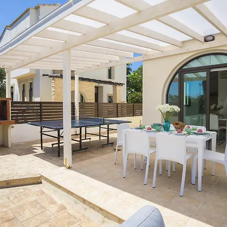 Mylos 7 Hébergement de vacances Protaras